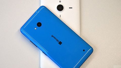 “Malika” savdo markazida sotilayotgan telefonlarning 27-aprel holatiga ko‘ra narxlari e’lon qilindi