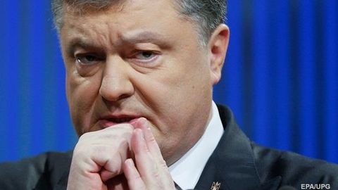 Poroshenko The New York Times gazetasining korrupsiya haqidagi maqolasiga keskin javob qaytardi