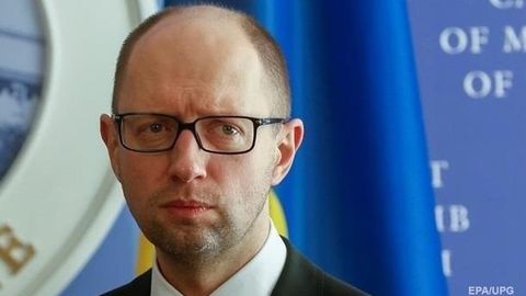 Ukraina Bosh prokuraturasi Yatsenyuk poraxo‘rlikda ayblanganini rad etdi