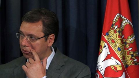 Kosovoda Serbiya bosh vaziri chiqish qilishi kerak bo‘lgan binoga bomba tashlandi