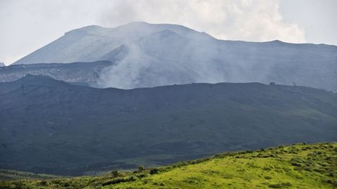 Yaponiyaning zilzilalar ro‘y berayotgan hududida Aso vulqoni otilishi boshlandi