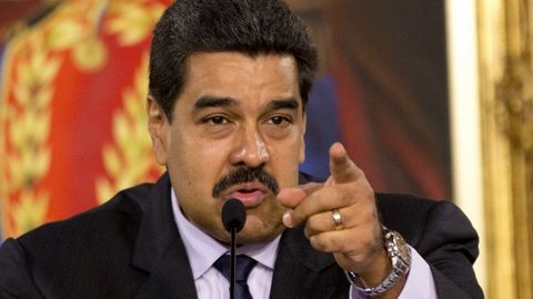 Maduro uning vakolatini to‘xtatish haqidagi referendumni yoqlab qo‘yilgan har bitta imzoni tekshirishga va’da berdi