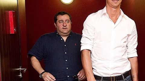 Mino Rayola: Zlatan Ibragimovich faoliyatini yakunlamoqchi bo‘lsa, uni qamoqxona kamerasiga joylab, qarorini o‘zgartirmagunicha ushlab o‘tiraman