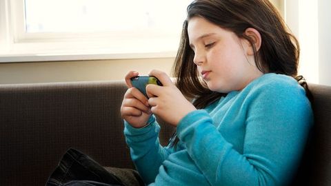 Smartfondan foydalanish oqibatida g‘ilaylik kelib chiqishi mumkin