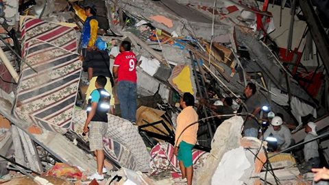 Ekvadordagi zilzila qurbonlari soni 525 kishiga yetdi