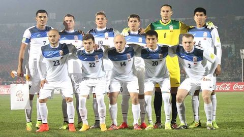 O‘zbekiston — Qirg‘iziston: qirg‘izistonlik muxlislar bellashuvdan shod, o‘zbekistonliklar esa aksincha