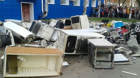 550 ta eski texnikani uloqtirgan tomsklik talabalar rekordga da’vogarlik qilmoqda