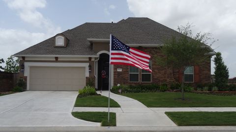 AQShda sud Tramp sharafiga bayroq ko‘targan fuqaroni qamab o‘tirmadi