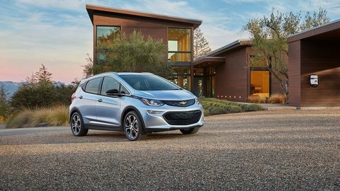 Chevrolet Bolt ҳайдовчисиз таксига айланади