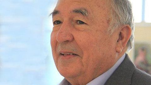 “Demang, shoir tinib ketdi”. O‘zbekiston Qahramoni Erkin Vohidov she’rlaridan namunalar