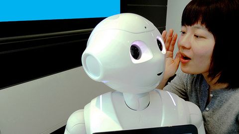 Hissiyotlarni tushuna oladigan birinchi robotga Android tizimi o‘rnatiladi