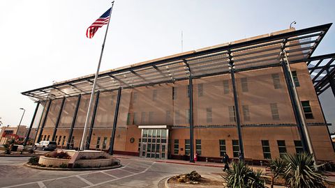 OAV: AQSh Bag‘doddagi elchixonasini qo‘riqlash uchun qo‘shimcha 25 nafar dengiz piyodasini yubordi