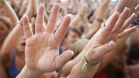 Ufada bemorlarni qamchi va shifobaxsh suv bilan davolagan mazhab fosh qilindi