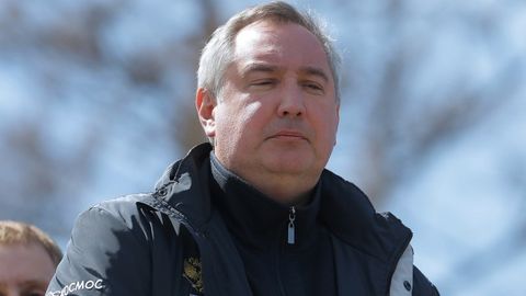 Rogozin Rossiya kosmosda AQShga yetib olishi imkonsiz ekanligini tan oldi