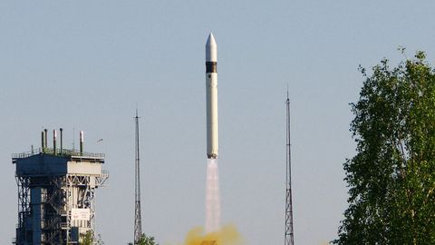 Rossiyaning Plesetsk kosmodromidan “Rokot” tashuvchi raketasi muvaffaqiyatli uchirildi