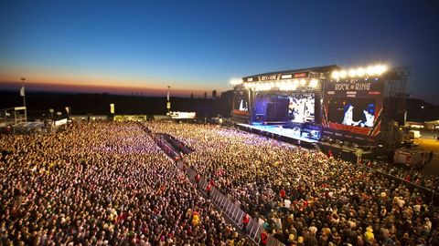 Germaniyada o‘tayotgan rok festivalida 51 kishi yashin urishidan jabrlandi