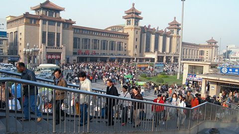 Xitoyda sud avtobusni yoqib yuborgan erkakni o‘lim jazosiga mahkum qildi