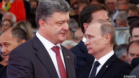 Порошенко: бир ой ичида Путин билан икки марта гаплашдик