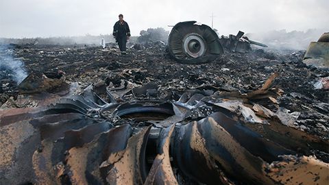 Yevrokomissiya MH17 halokatida aybdorlarni sudga tortishga chaqirdi