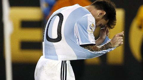 Buenos-Ayresda yuzlab argentinaliklar Messining terma jamoaga qaytishini so‘rab aksiya uyushtirdi