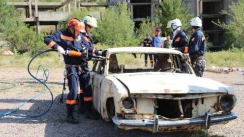 O‘zbekiston FVV tizimidagi qutqaruvchilar o‘rtasida an’anaviy ko‘pkurash musobaqasiga start berildi