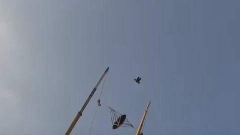 Dubayda insonlarni havoga uchiradigan cho‘zma yaratildi (video)