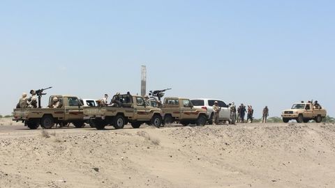 7 нафар саудиялик ҳарбий хизматчи Яман чегарасидаги тўқнашувда ҳалок бўлди