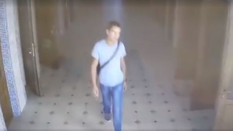 Masjiddagi o‘g‘rilik: Tahoratxonadan kuzatuv kamerasini yulib ketgan yigitga masjidga qaytib borish tavsiya qilindi