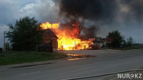 Qozog‘istonda yoqilg‘i quyish shoxobchasining portlashi oqibatida ikki kishi kuchli kuyish jarohatini oldi