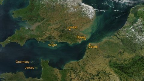 Britaniyalik sportchi La-Mansh bo‘g‘ozidan suzib o‘tish vaqtida halok bo‘ldi