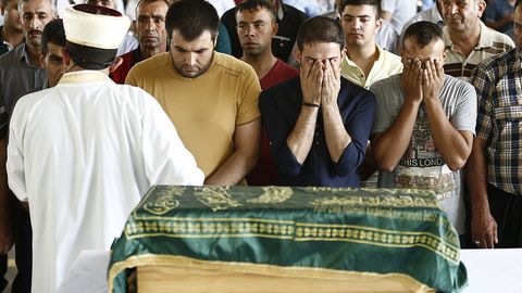 Turkiyadagi to‘yda sodir etilgan portlashda 20 dan ortiq bola halok bo‘ldi