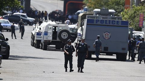 Yerevanda politsiya binosining qo‘lga olinishi bilan bog‘liq ish bo‘yicha 47 kishi hibsga olindi