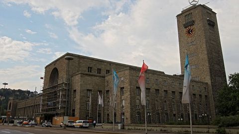 Germaniya rasmiylari xatolik tufayli xitoylik sayyohni muhojirlar markaziga jo‘natib yubordi