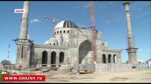 Чеченистонда ўзбекистонлик меъморлар лойиҳаси бўйича қурилаётган масжид 2016 йил охирида очилади