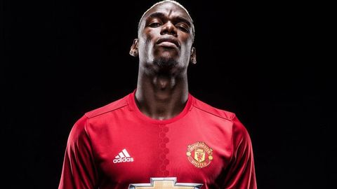 Pol Pogba “Manchester Yunayted” bilan shartnoma imzoladi va dunyoning eng qimmat futbolchisiga aylandi