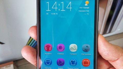 Ўзбекистонда Lenovo S90 смартфони 1,3 млн сўмдан сотила бошлади