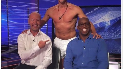 “Lester” chempion bo‘lsa efirga ich kiyimda chiqishga va’da bergan Lineker so‘zida turdi