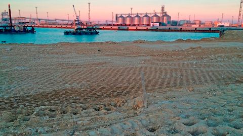 Қозоғистонда Каспий денгизидаги биринчи ҳарбий пирс қурилиши якунланмоқда