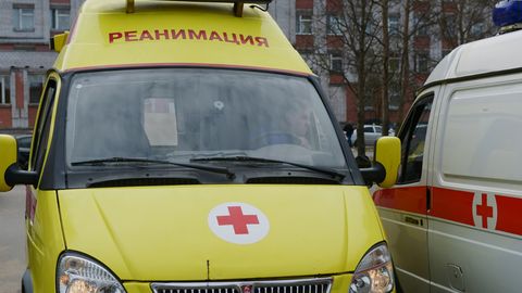 Екатеринбурглик эркак 8-қават деразасидан қулаб кетган қизчани тутиб олди