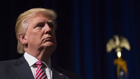 Трампнинг штаби: Обама маъмурияти ИШИД томонидан бўладиган «хавф кўламини камайтириб кўрсатади»