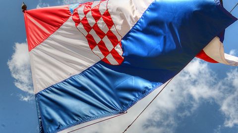 Xorvatiyada muddatidan ilgarigi parlament saylovlari boshlandi