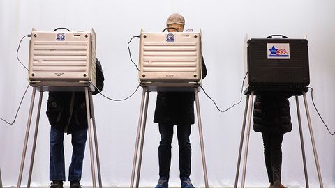 AQShdagi saylov elektron tizimlari xakerlar hujumidan ishonchli himoyalangani ma’lum qilindi