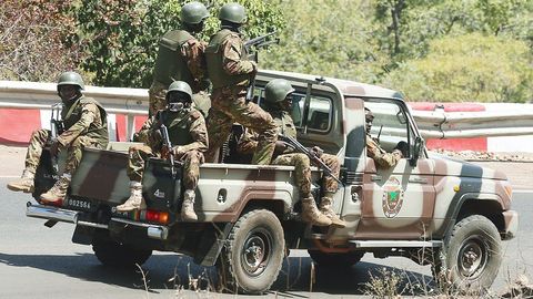 Mali mudofaa vaziri aholi punkti jangarilar tomonidan egallanganidan so‘ng vazifasidan ozod etildi