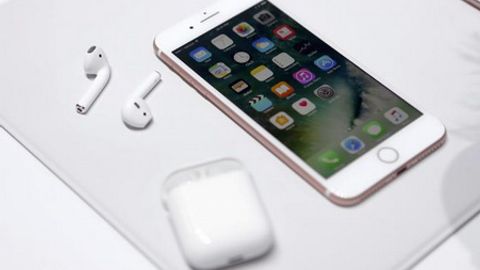 Тошкентда iPhone 7 5,7 млн сўмдан сотувга чиқди