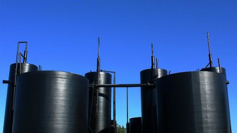 AQShda neft zaxiralari hafta mobaynida 1,9 million barrelga kamaydi