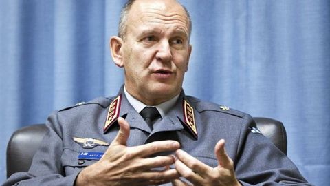 Finlyandiyada AQSh bilan harbiy o‘quv mashg‘ulotlari tashkil etgan general ishdan bo‘shatildi