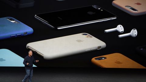 iPhone 7 va 7 Plus narxlari e’lon qilindi