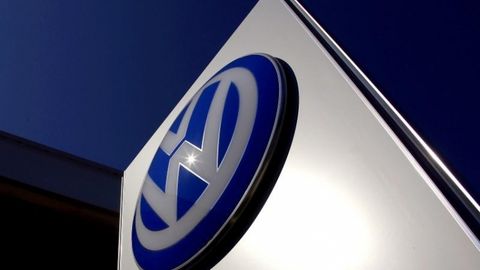 Volkswagen muhandisi “dizelgeyt” bo‘yicha til biriktirganligini tan oldi