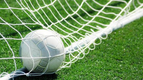 Vobkent tumanida sport maktabi stadioni qayta ta’mirlandi