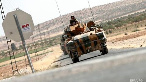 Turkiyada harbiylari avtobusi portlatilishi oqibatida 10 kishi halok bo‘ldi